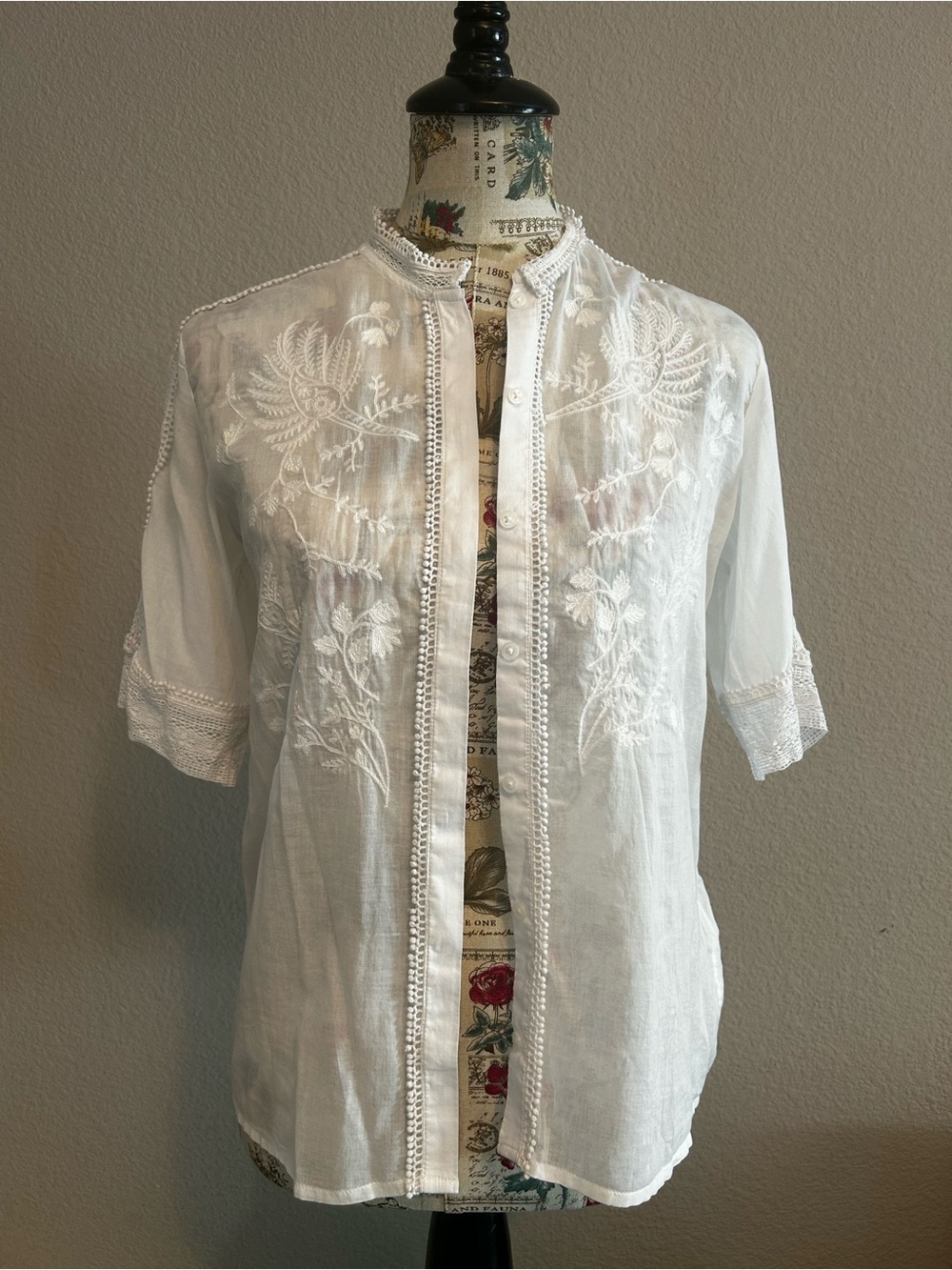 J.Crew White Embroidered LaceShort-Sleeve Button Up Shirt